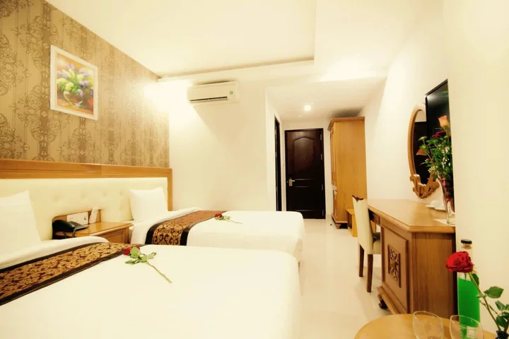 Дананг: Royal Family Hotel Da Nang