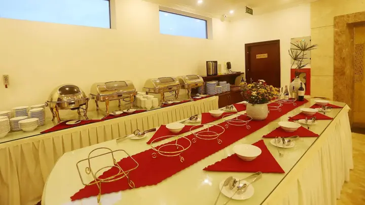 Дананг: Royal Family Hotel Da Nang