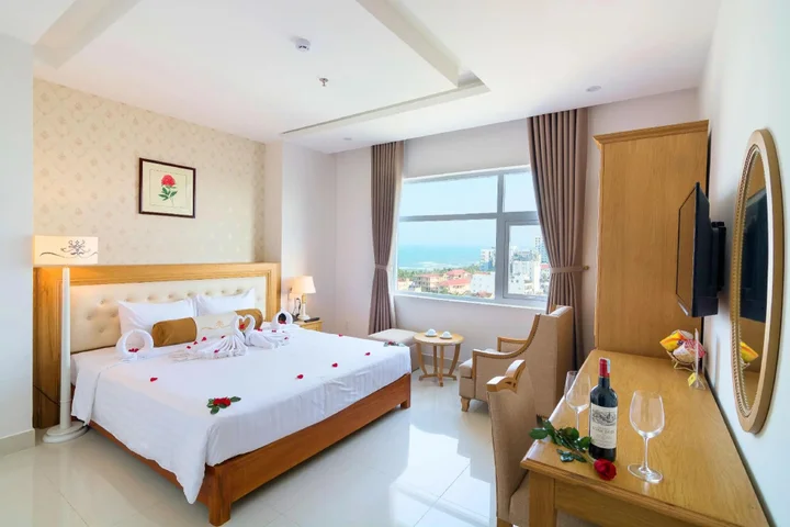 Дананг: Royal Family Hotel Da Nang