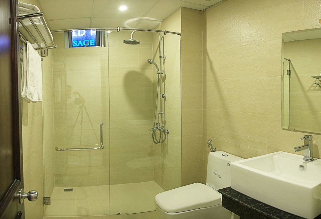 Дананг: Royal Family Hotel Da Nang