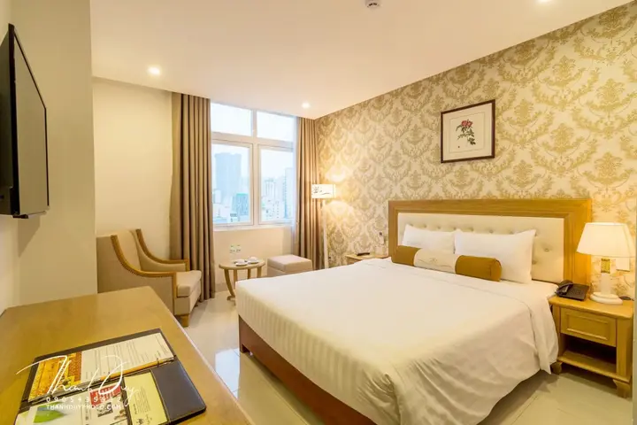 Дананг: Royal Family Hotel Da Nang