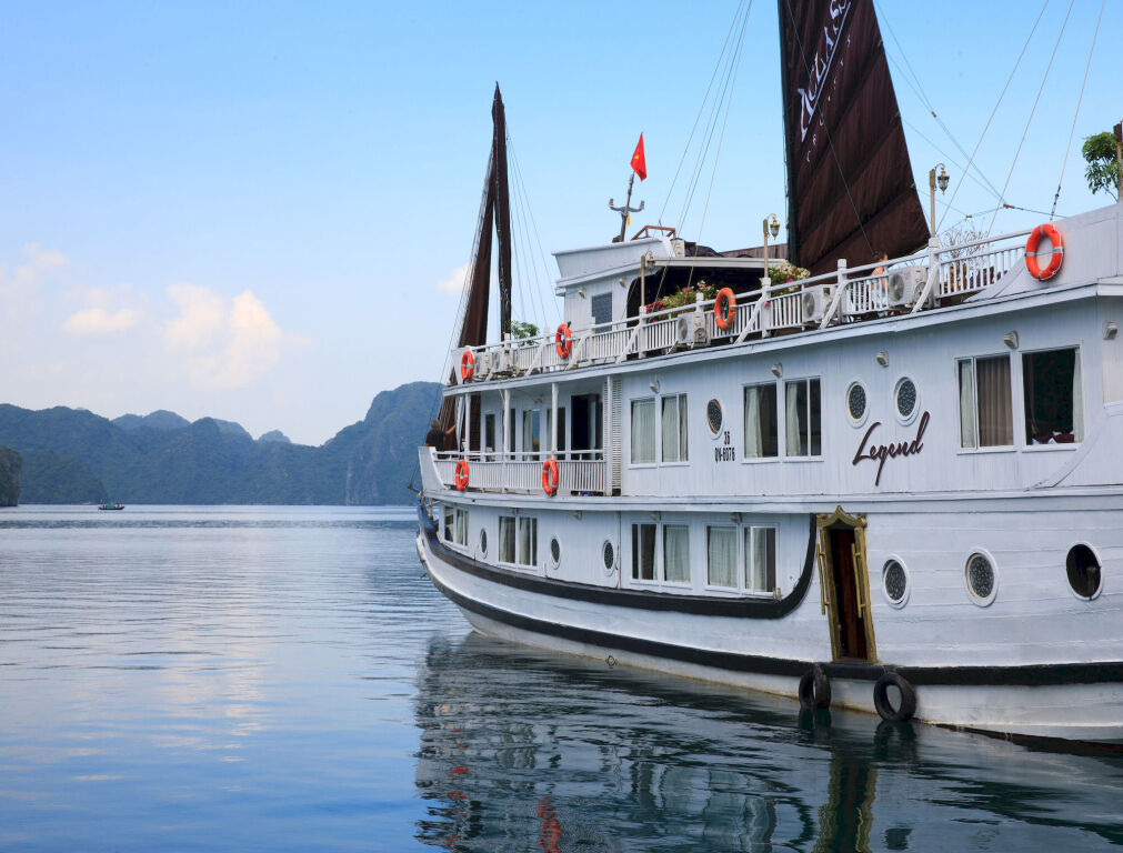 Халонг: Aclass Legend Cruise Halong Bay