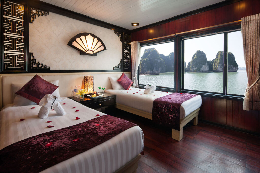 Халонг: Aclass Legend Cruise Halong Bay