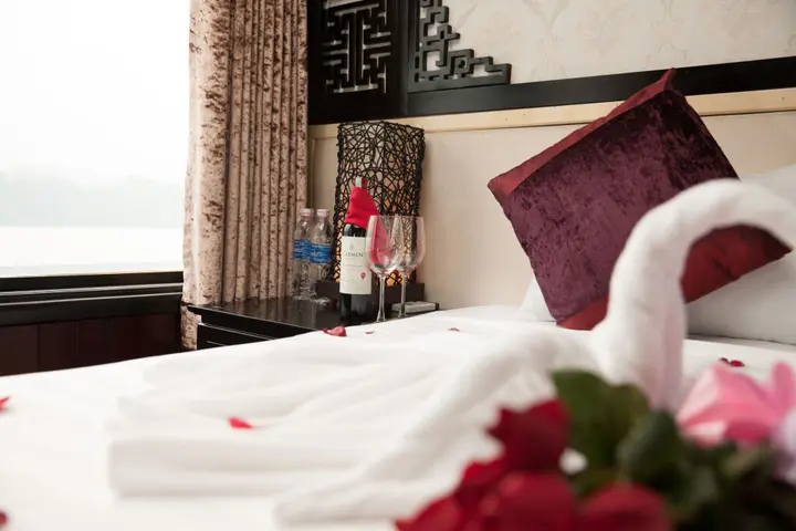 Халонг: Aclass Legend Cruise Halong Bay
