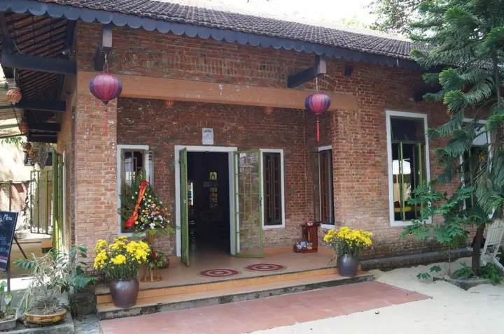 Хюэ: Oasis Bar and Hostel
