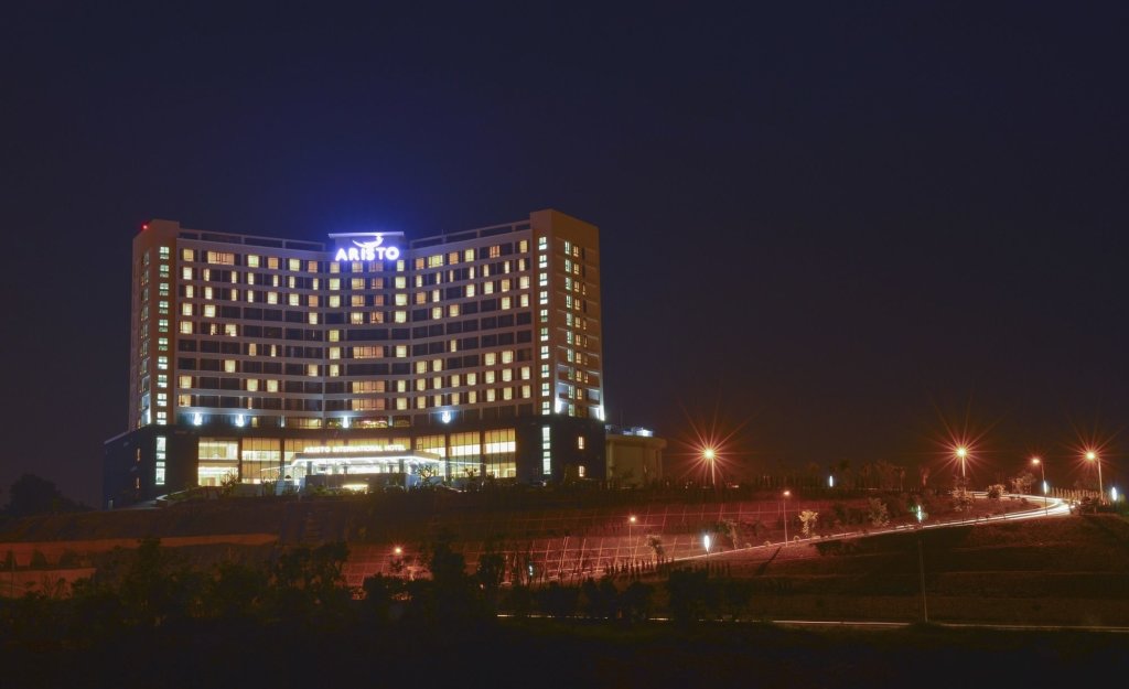 Лаокай: Aristo International Hotel