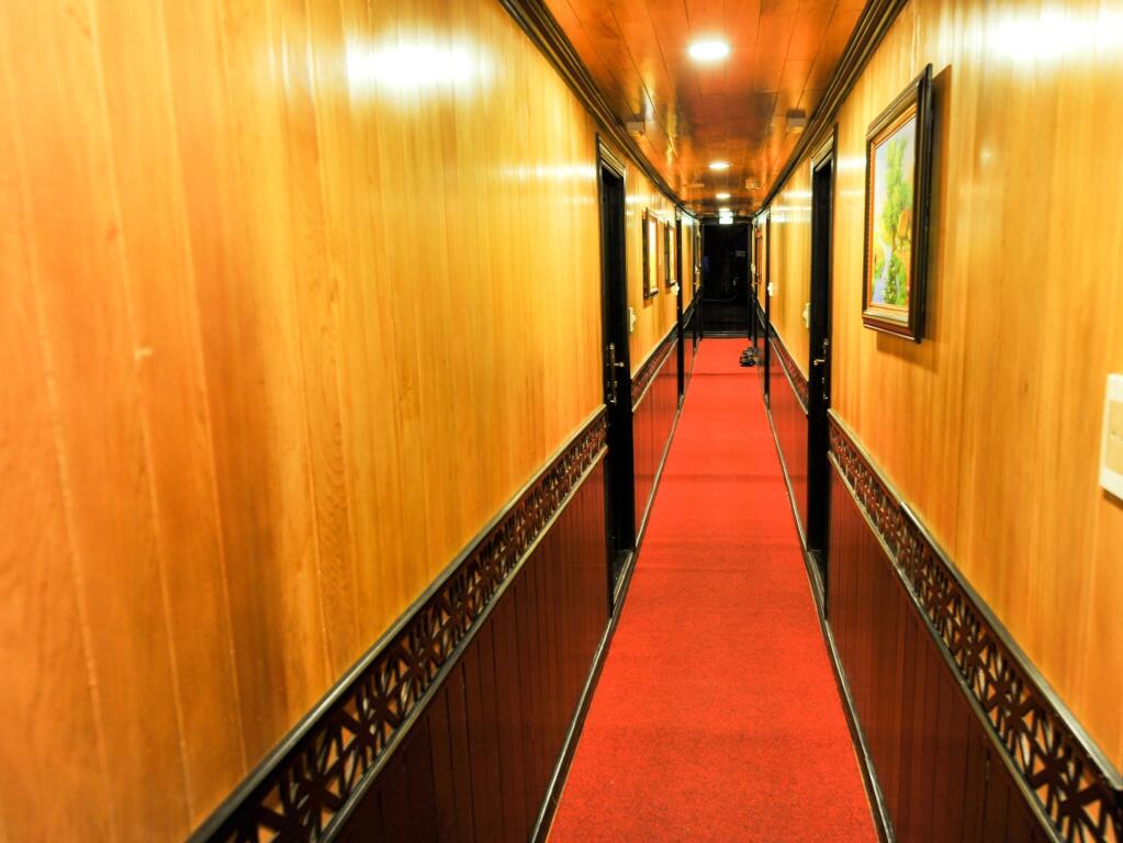 Халонг: The Viet Beauty Cruise