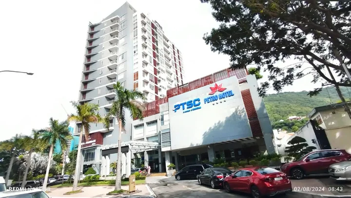 Вунгтау: Petro Hotel
