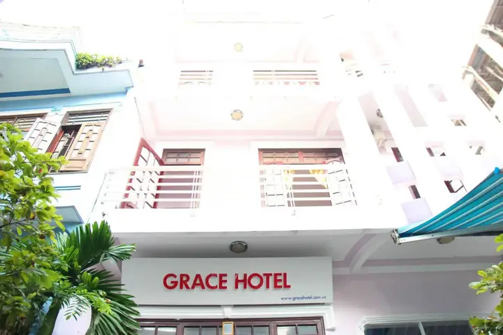 Хюэ: Grace Hotel