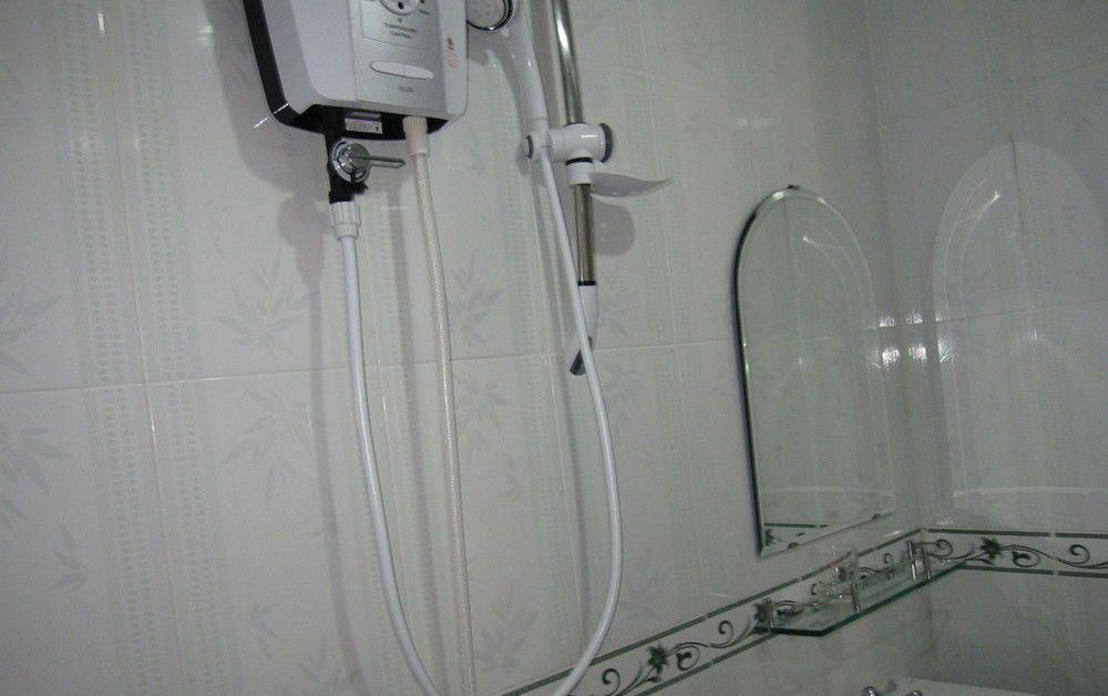 Фантхьет: Hotel 1 and 10