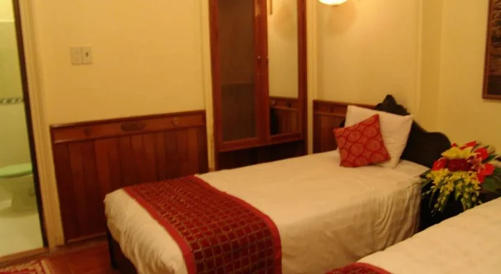 Хюэ: Hue Home Hotel