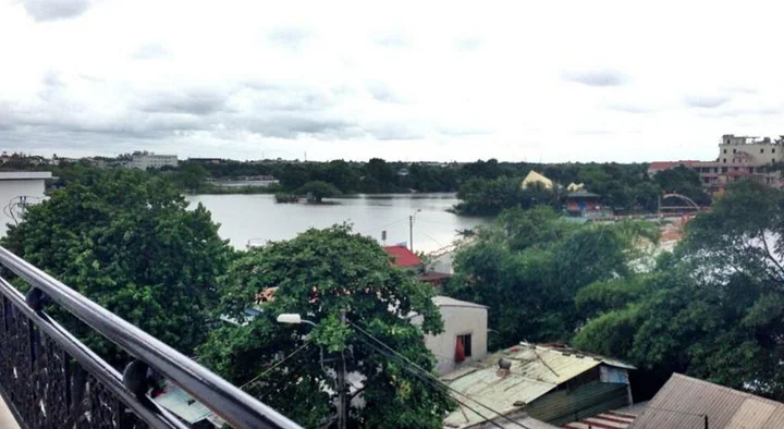 Хюэ: Hue Home Hotel