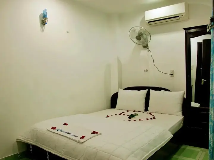 Нячанг: Queen Hotel