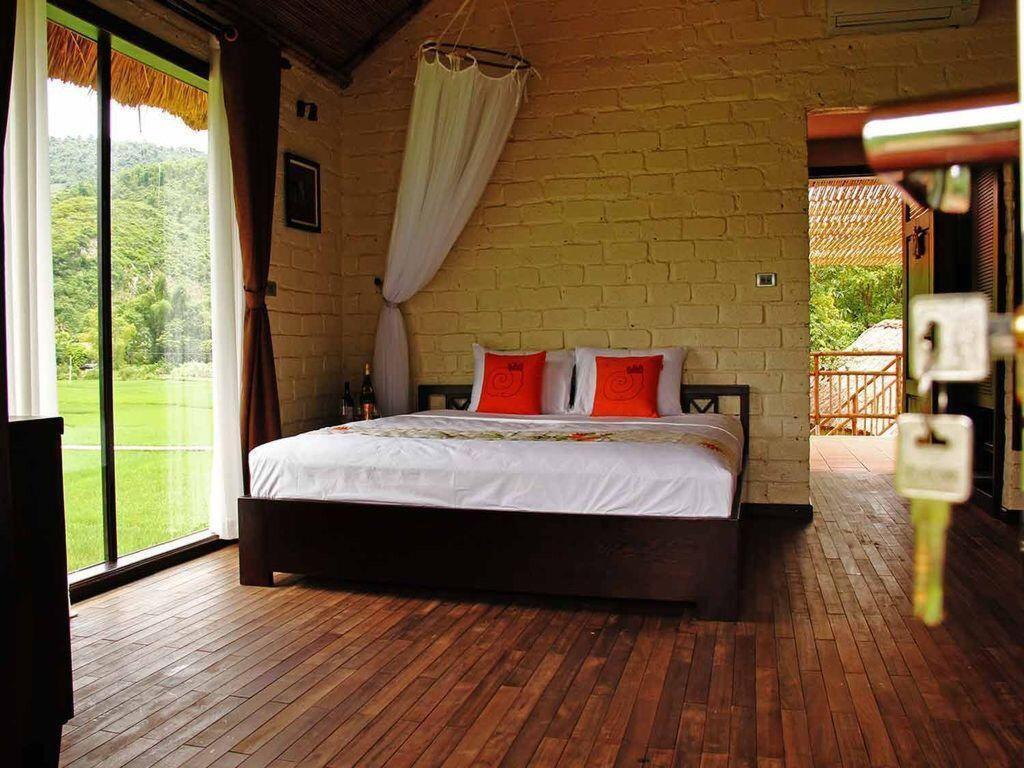 Маи-Чау: Mai Chau Villas