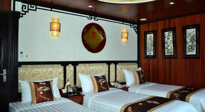 Халонг: Viola Cruise Halong Bay