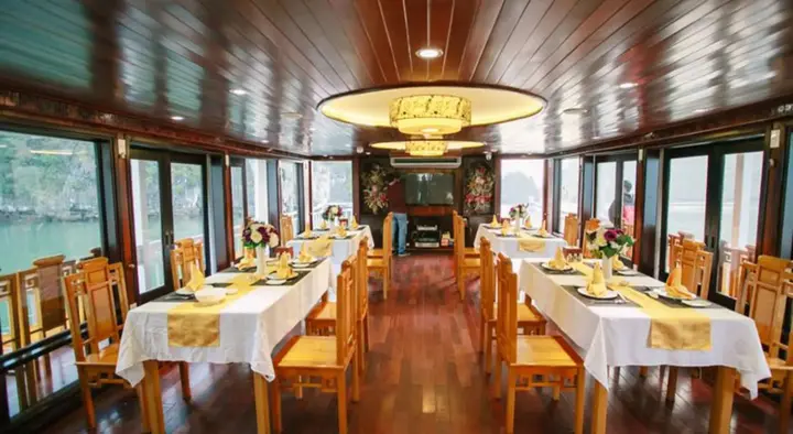 Халонг: Viola Cruise Halong Bay