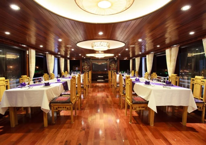 Халонг: Viola Cruise Halong Bay