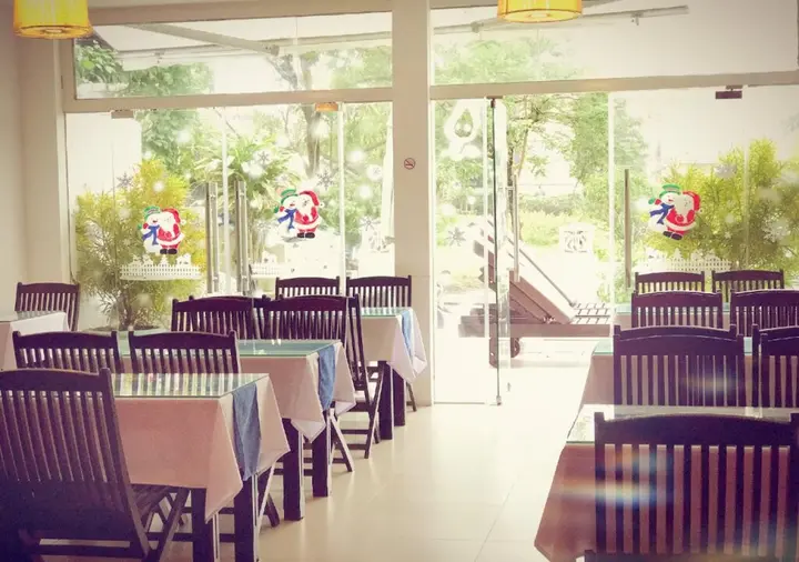 Хойан: Golden Dragon Hotel