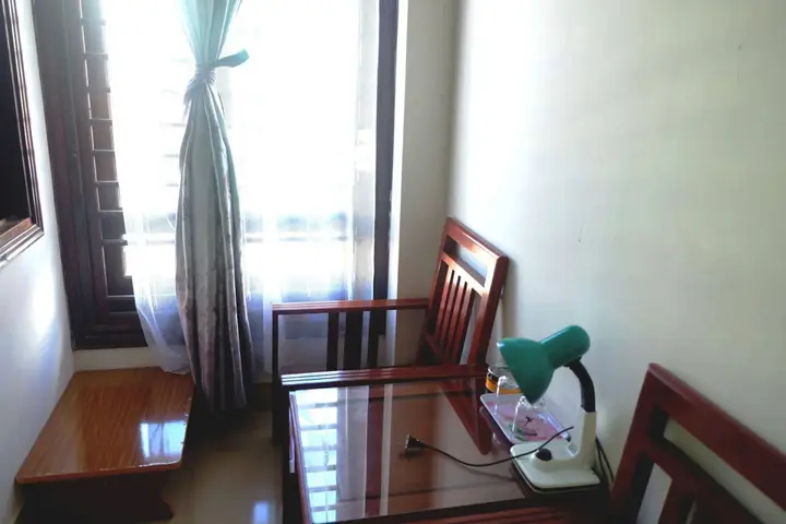 Хюэ: Hotel Cyclist
