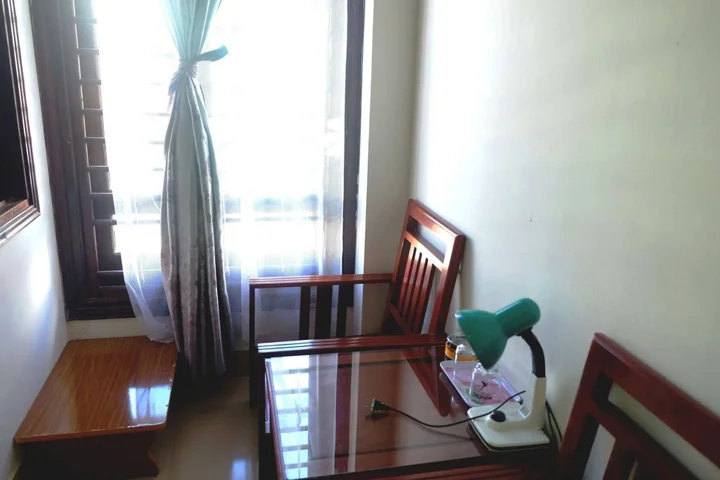 Хюэ: Hotel Cyclist