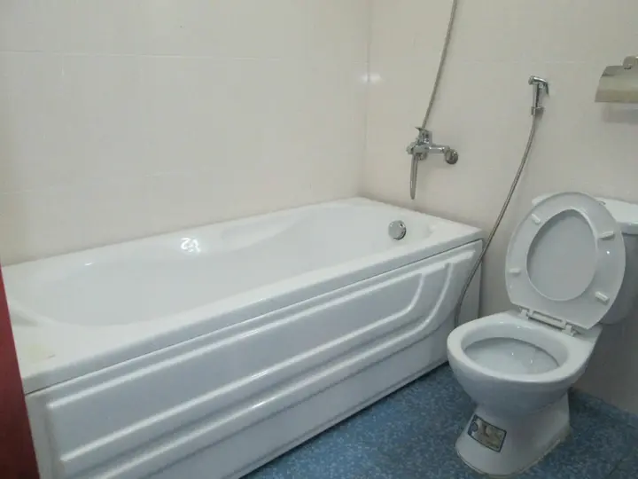 Хюэ: Hotel Cyclist