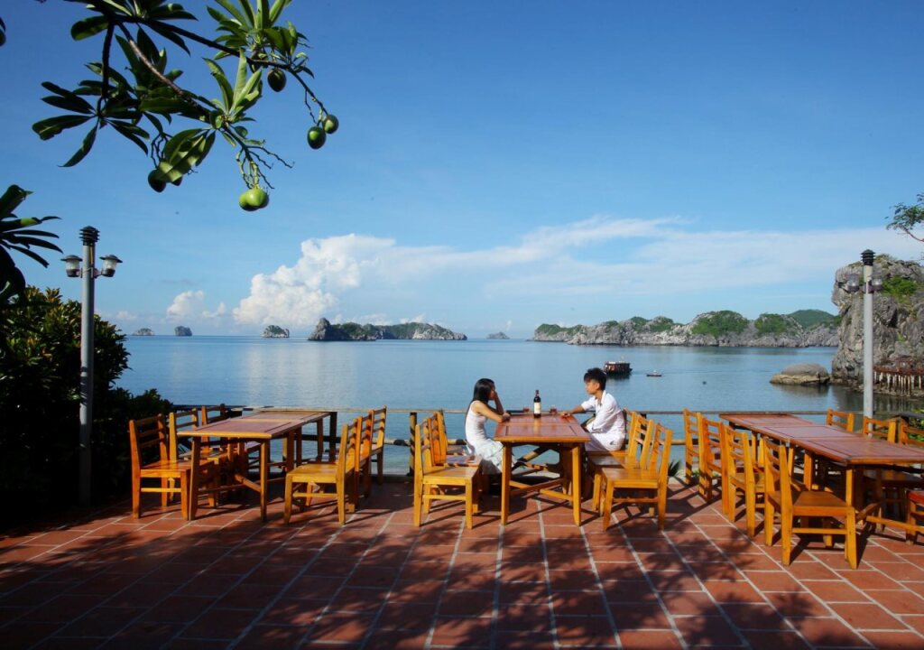 Халонг: Monkey Island Resort