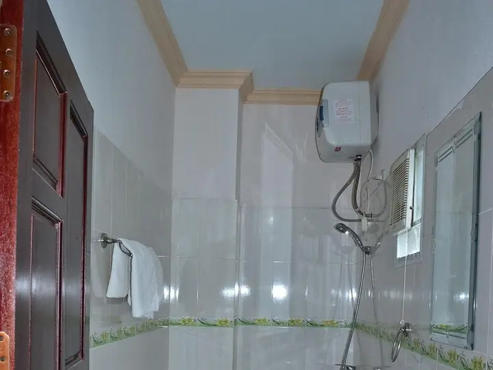 Хоа Лу: Tuan Ngoc Hotel