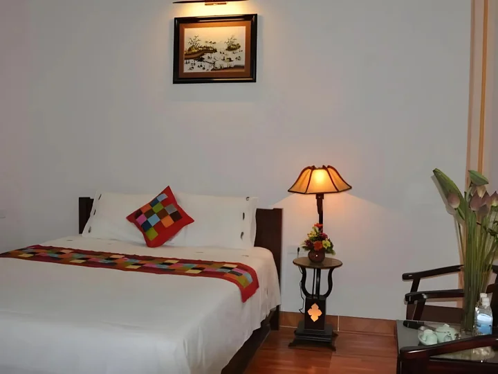 Хоа Лу: Tuan Ngoc Hotel