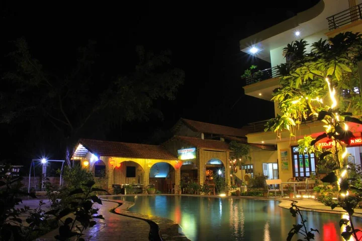 Хоа Лу: Tuan Ngoc Hotel