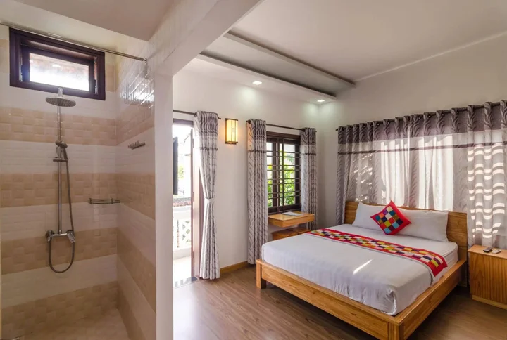 Хойан: Tue Tam Villa