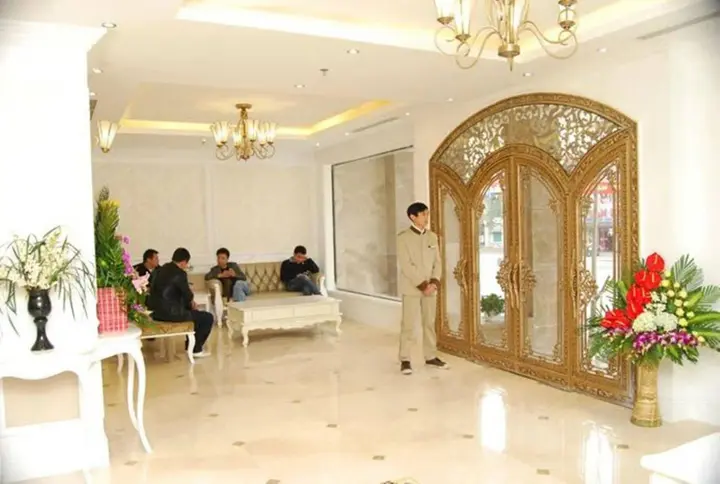 Халонг: City Bay Hotel