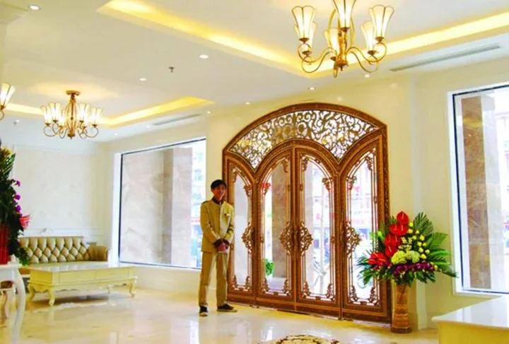 Халонг: City Bay Hotel