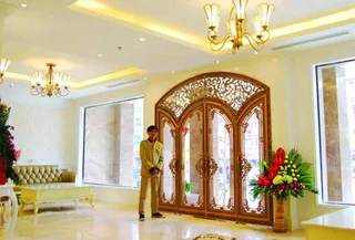 Халонг: City Bay Hotel