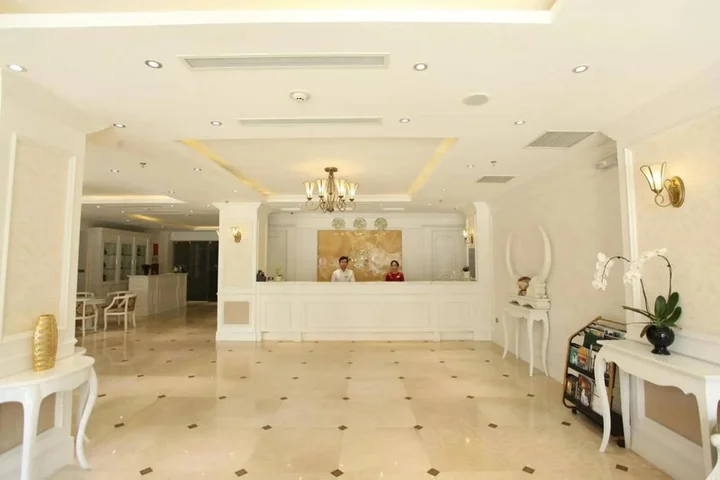 Халонг: City Bay Hotel