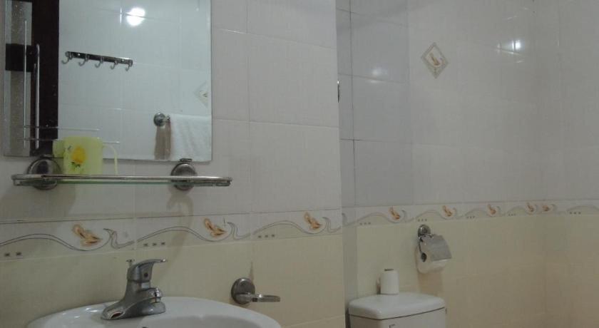 Халонг: Hop Hung Hotel