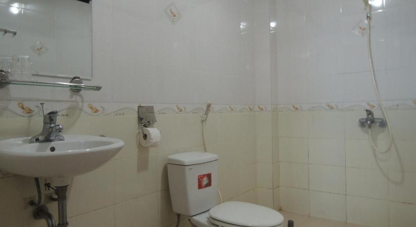 Халонг: Hop Hung Hotel