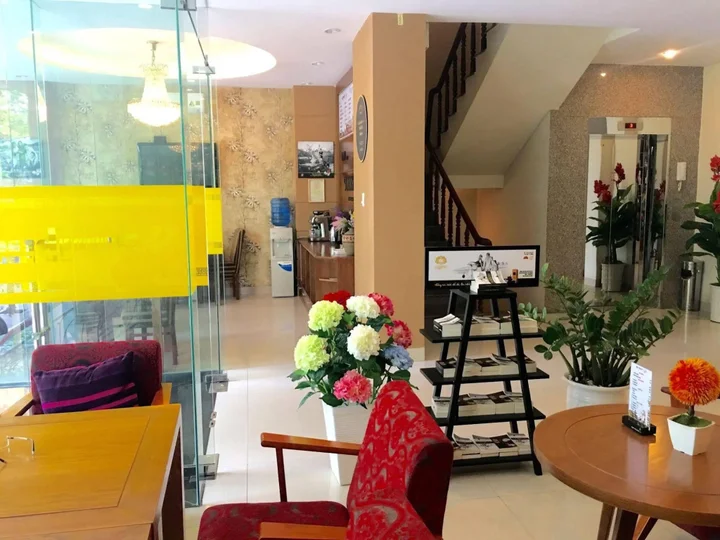 Дананг: Sunny Beach Hotel & Apartment