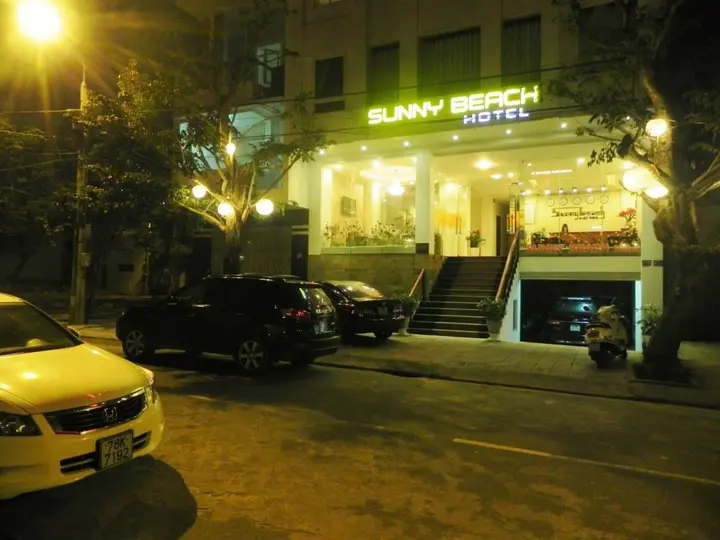 Дананг: Sunny Beach Hotel & Apartment