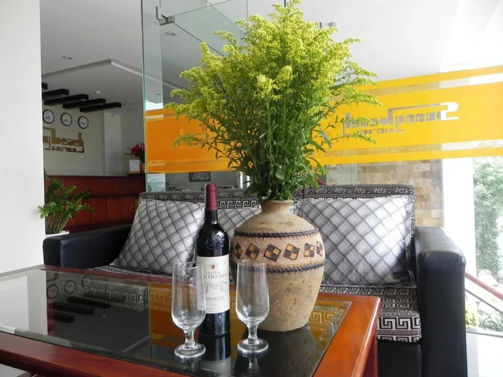 Дананг: Sunny Beach Hotel & Apartment