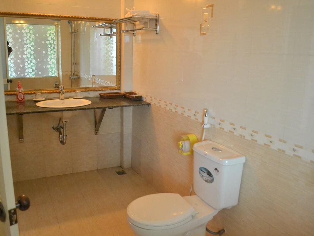 Халонг: Huong Bien Hotel