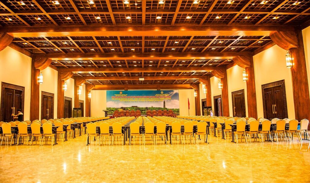 Зявьен: Bai Dinh Hotel