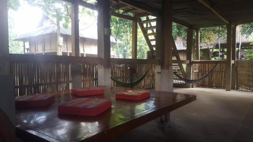 Маи-Чау: Mai Chau Traditional Thai Family homestay