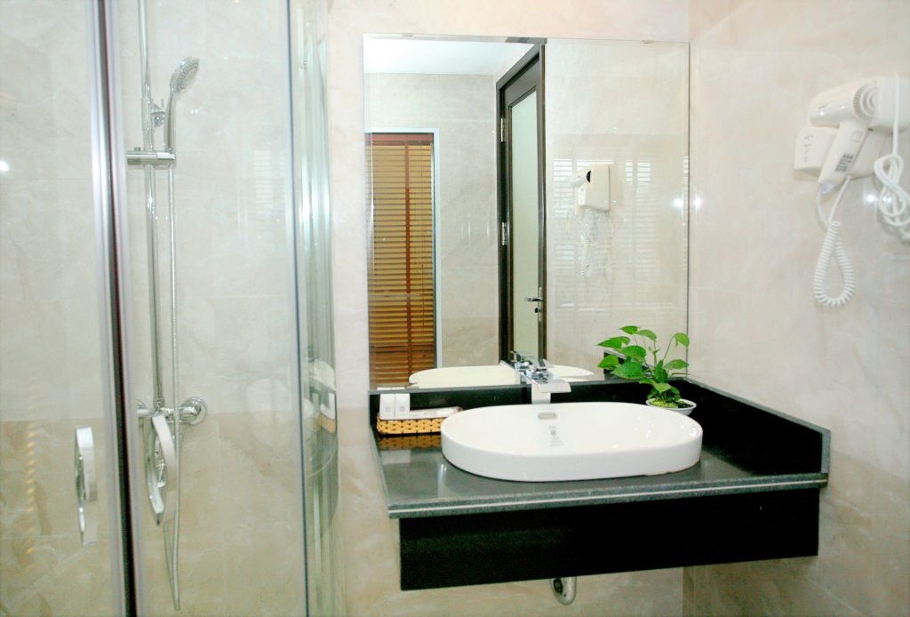 Халонг: Ha Long Park Hotel