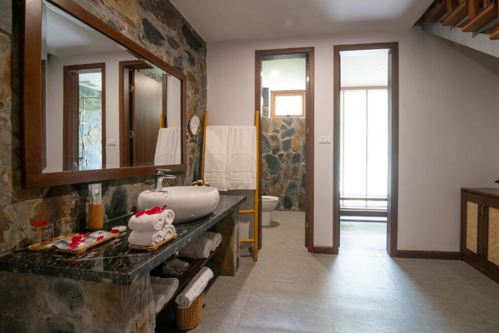 Маи-Чау: Mai Chau Mountain View Resort