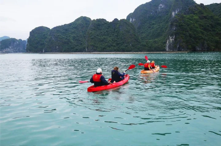 Халонг: Halong Silversea Cruise