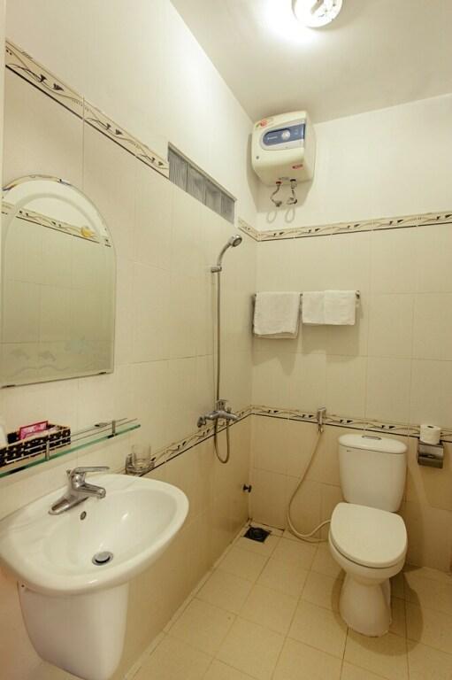 Дананг: Green Moon Beach Hostel