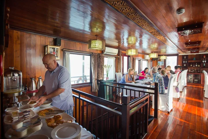 Халонг: Flamingo Luxury Cruises