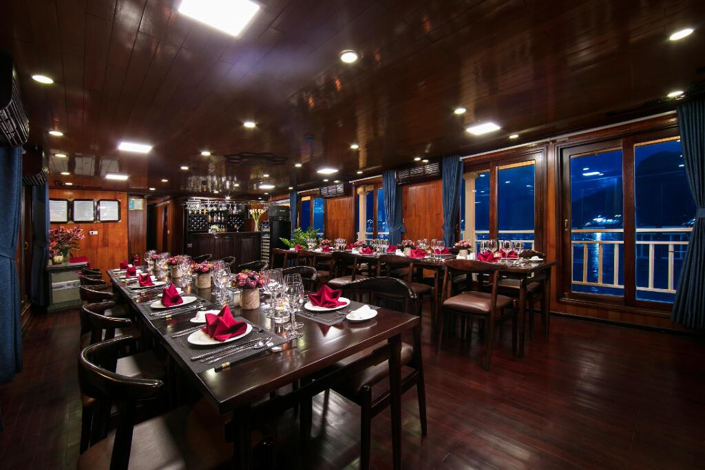 Халонг: Flamingo Luxury Cruises