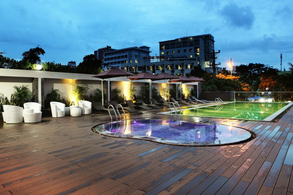 Шамшон: Dragon Sea Hotel Sam Son