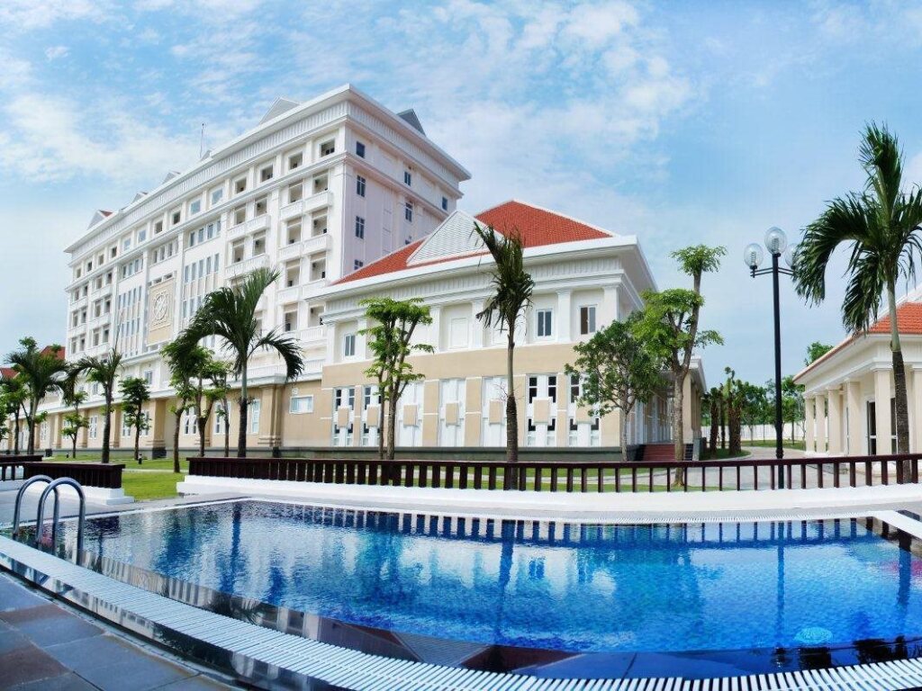 Тамки: Ban Thach Riverside Hotel & Resort